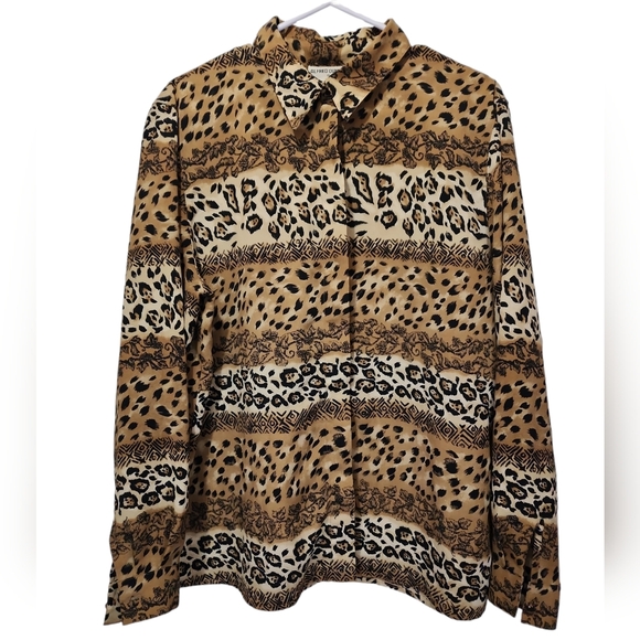 Alfred Dunner Tops - Alfred dunner women size sixteen animal print button up blouse